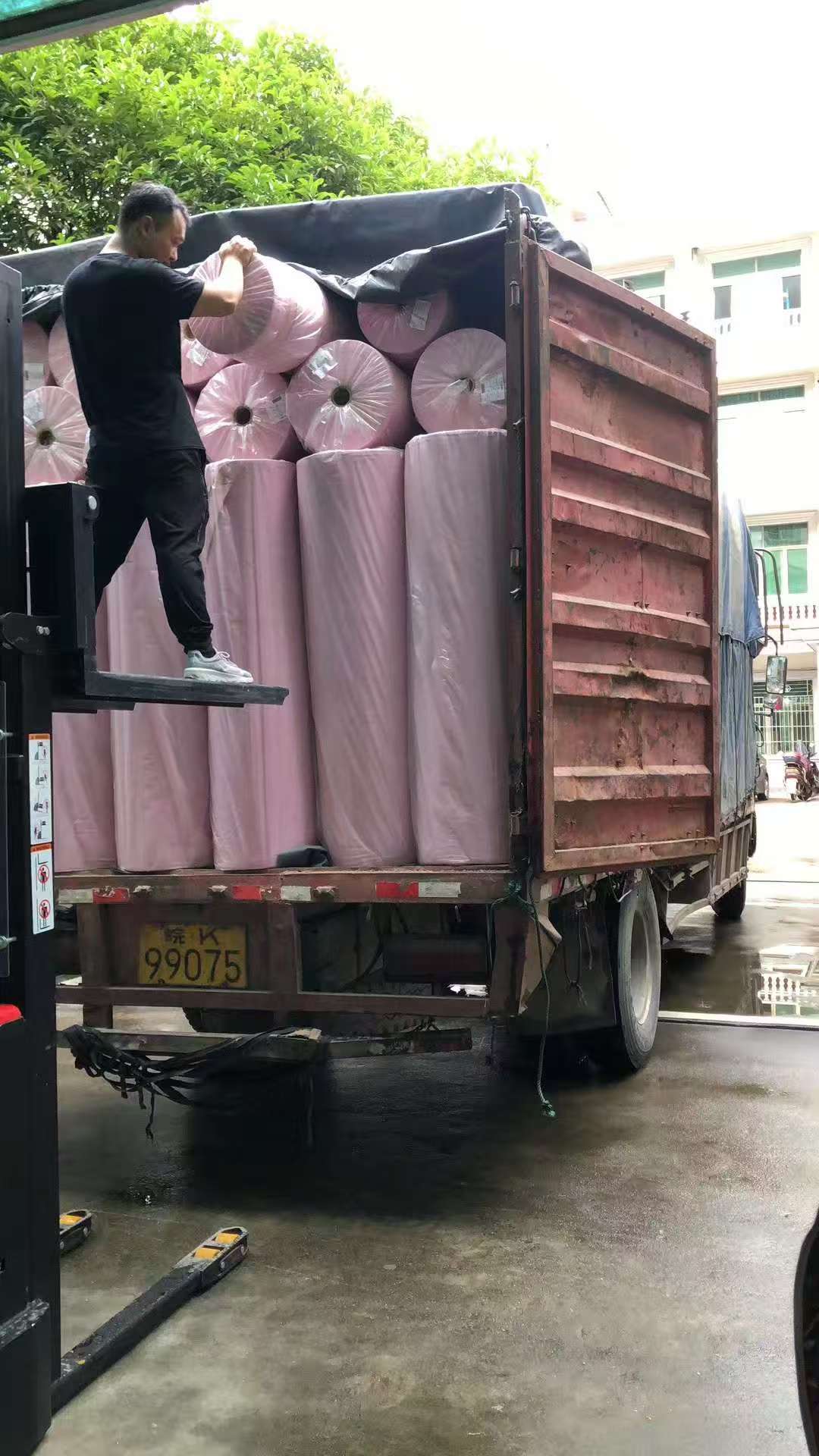 Loading dock for export shipments